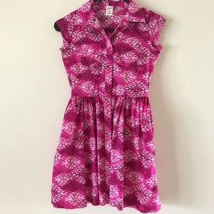 A pink button up dress💖